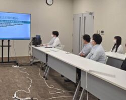 中部電気保安協会の理事、部長及びIBM向けにゼンリンDBの説明 担当の努力で前期、今期に及ぶ大規模開発案件をいただいている。