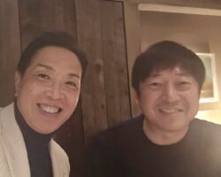 コロナ中、会議室を利用する会社は0となり、有利子負債は800億円にまで積み上がった。河野さんはそれでも復活を信じて、安くなった物件を少しずつ購入していたので、コロナが明けてからその資産を活用して、約2年で800億を完済して今期は過去最高利益を確保する見込みである