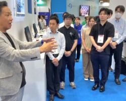 東京ビッグサイトで開催された自治体・公共Weel 2024
昔は展示会を開催することが目的であったが、今は名刺や接客情報からDX担当部門がインサイドセールス、企画立案、アポイントまでを担うことができるようになり、案件の成約角度が飛躍的に向上している。
そして、どんなにネットやバーチャルが普及しても、リアルは不滅である。当社は、ネットやバーチャルとリアルの融合を生業としたい。