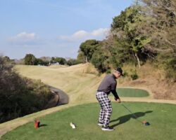 久しぶりに桑園室長とゴルフ