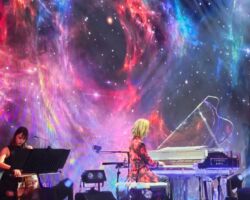 少し前にご招待いただいた2024YOSHIKIディナーショー
油断すると自殺願望が芽生えてきてしまうが、自身のスキルを磨き、人のためにできることを何かやっていると、それがかなり抑制されていくそうだ。それが生きることの本質だから。