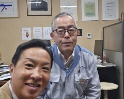 高藤建設株式会社
本日、現調アプリの活用についてヒアリングなど!
1946年創業以来、約80年の歴史と実績、そして信頼を持つ北九州市の総合建設企業である。 公共事業を一切受けない地域に密着した堅実な経営、誠実なものづくり、そして社員一人ひとりを大切にしている。
代表取締役社長の高藤元太郎さんとは地元高校の同期生だが、謙虚で優しい人柄である。昔から私と真逆だ。