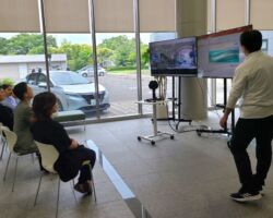 IoT事業本部がAmazonの配送を司るメンバーとテクノセンターで打ち合わせして、その後、懇親会を行いました。配送は永遠に終わることがなく、その中核企業と協業できていることは大変有難いことです。