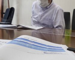 大阪オフィス状況
今期目標 240,000千円
ほぼ確定 200,000千円
確度50% 45,000千円
確度50%以下 48,000千円
前期同月より確定案件が多くなっており、良い傾向である。
日本カーソリューションズ、福山通運、ダイキン工業、三井開発、中部電力、トスバックなどが既に成約または高い確度になっている。
中でもSGシステムとは長くお付き合いしていただいており、担当の努力もあって、Biz-fleetに組み込んでいただいたいつもNavi APIは、月額約300万円の運用・ロイヤリティーを計上できており、利益率は非常に高い。