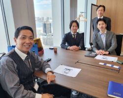 SmaGo
ソーラー発電で8年耐久。ゴミ箱自体に強力な圧縮機能とWi-Fi機能がある!ゴミが一杯になるとプッシュで通知、交通量の調査も可能。