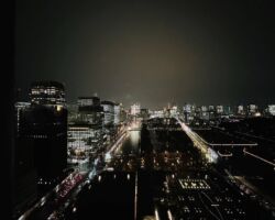 セールスフォース日本本社の最上階で会食でした。
ちょっとやり過ぎですが、素晴らしい施設でした。
セールスフォースは、当社のDX推進に不可欠ですから、今後も親交を深めるとともに当社のソリューションやコンテンツをできるだけ早く利用していただきたいと思っています。