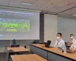 事業戦略会議
本日は冒頭、ナビタイムと当社のサービス比較!
次回はGoogleとのベンチマーク