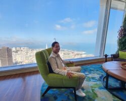 セールスフォース本社
小出会長の配慮でアジアパシフィックの責任者と面談することができた。
日本の住所形態の歪さによってResidential Mapがいかに重要かは全く理解されていなかったが、利便性向上のために、個別に協業していくことで理解を得ることができた。
会議屋での撮影はNG