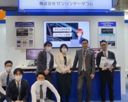 「組込み・エッジコンピューティング展」
車両シュミレーターとのコラボ企画での展示がメインでしたが、配車、配送関連の問い合わせも多くいただき、各担当が名刺やアンケートの獲得に頑張っていました。