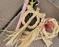 手作りしめ縄に挑戦